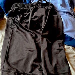 kids black basketball shorts, 10/12/large